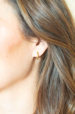 Elle Hoops