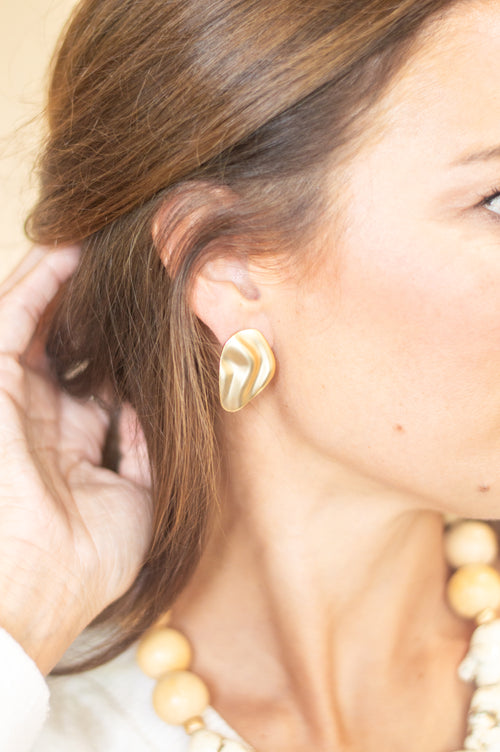 Lizzie Stud Earrings