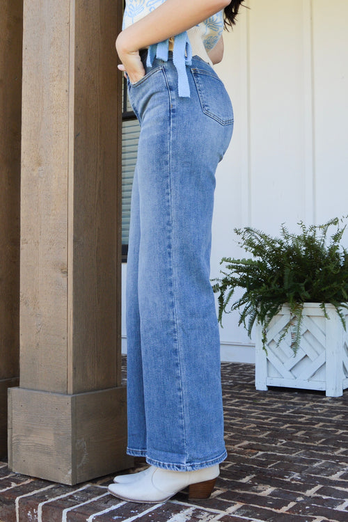 Sculpted Confidence Wide Leg Jeans