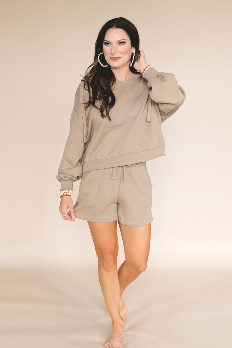 Living For the Weekend Shorts- mocha